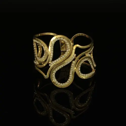 Handmade Bracelet Gold Finish with Austrian Crystals | Sensual | inspired.jewel