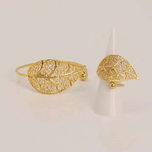 Handmade Jewelry Set Bracelet Ring Leaf Gold Finish | Classy Jewelry | inspired.jewelry