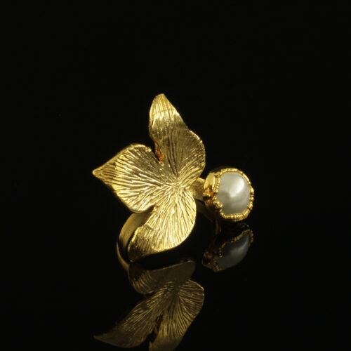 Handmade Carved Leaf Ring with Water Pearl 24K Gold Finish | inspired.jewelry