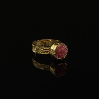Handmade Carved Ring 24K Gold Finish with Ruby Chips | inspired.jewelry