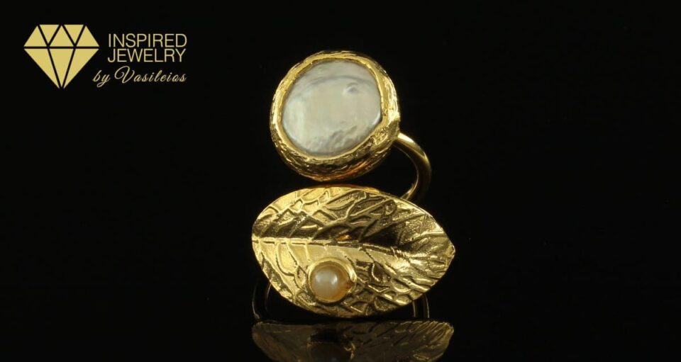 Handmade Leaf Ring 24K Gold Finish with Baroque Water Pearl | inspired.jewelry