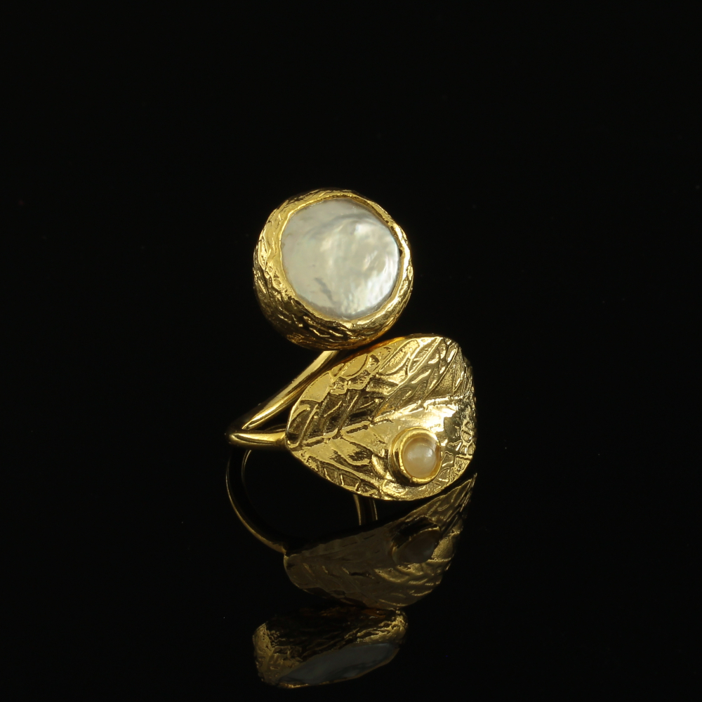 Handmade Leaf Ring 24K Gold Finish with Baroque Water Pearl | inspired.jewelry
