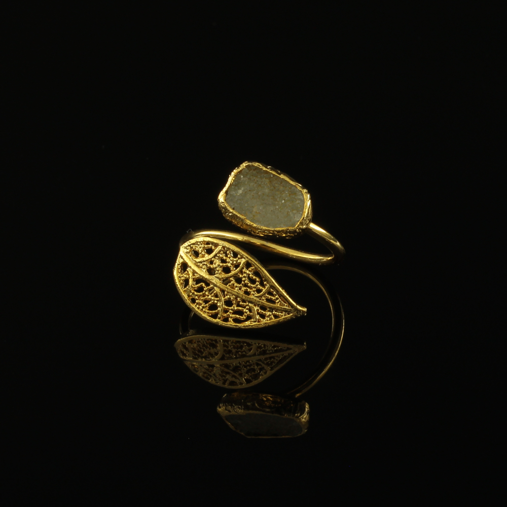 Handmade Leaf Ring 24K Gold Finish with Green Agate Chips| inspired.jewelry