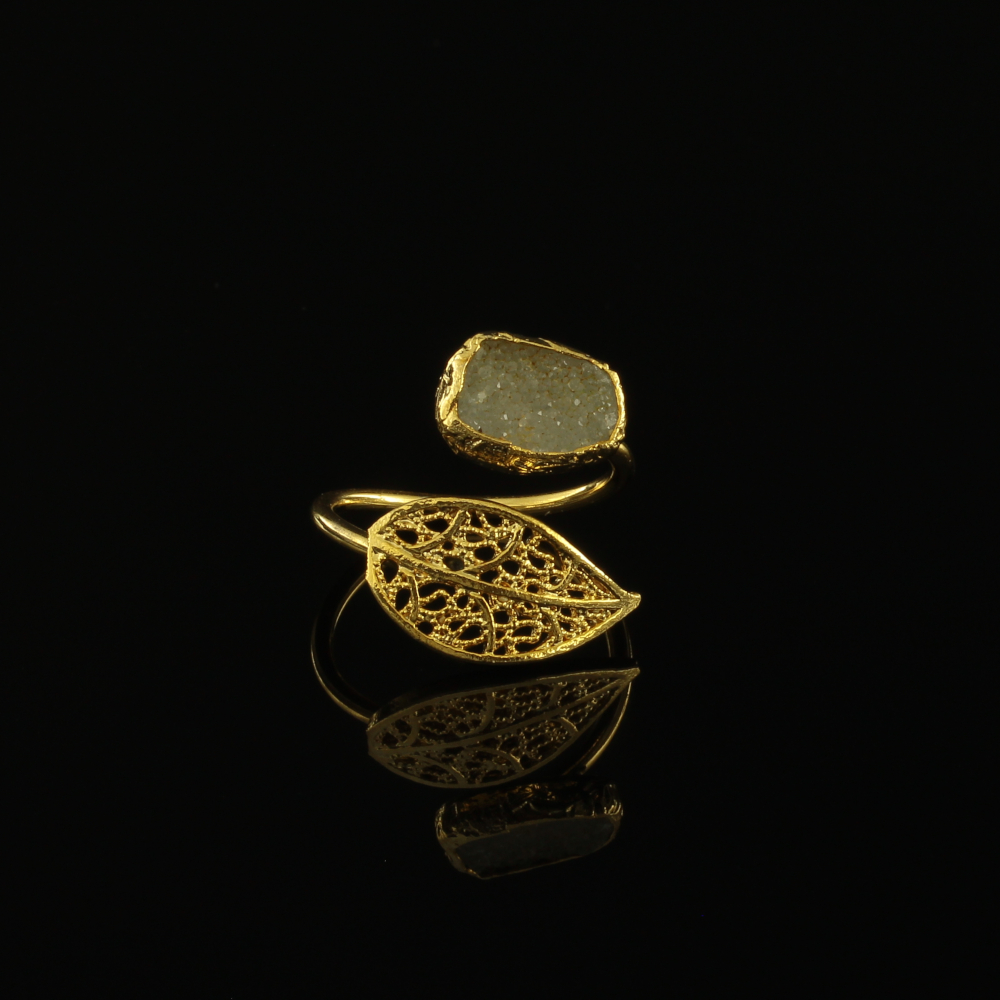 Handmade Leaf Ring 24K Gold Finish with Green Agate Chips| inspired.jewelry
