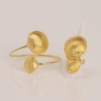 Handmade Jewelry Set Bracelet Ring Clamshell Gold Finish | Venus Jewelry | inspired.jewelry
